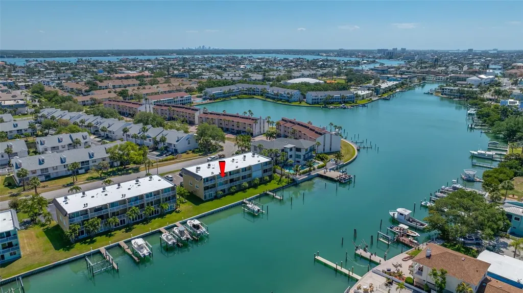 12424 Capri Circle N Treasure Island FL 33706