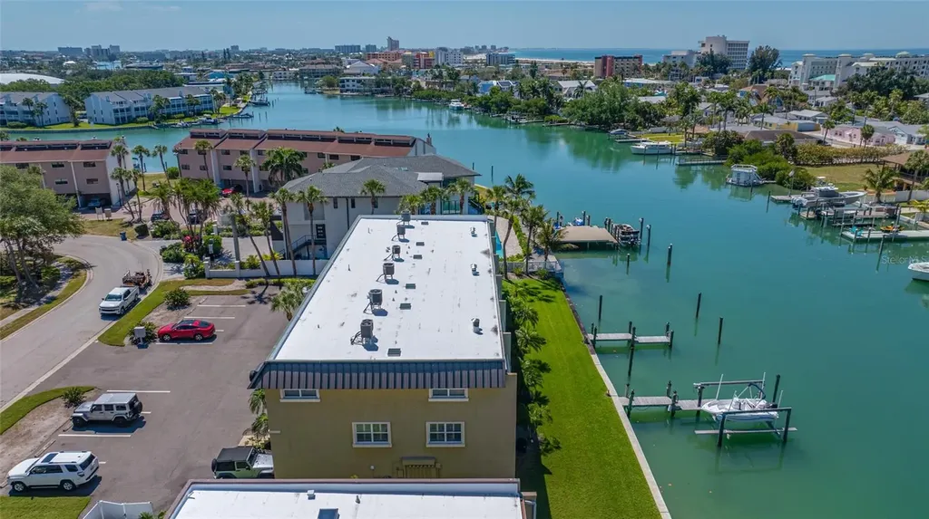 12424 Capri Circle N Treasure Island FL 33706