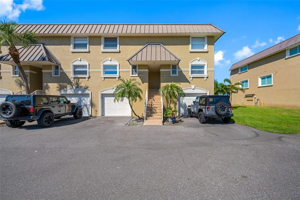 12424 Capri Circle N Treasure Island FL 33706