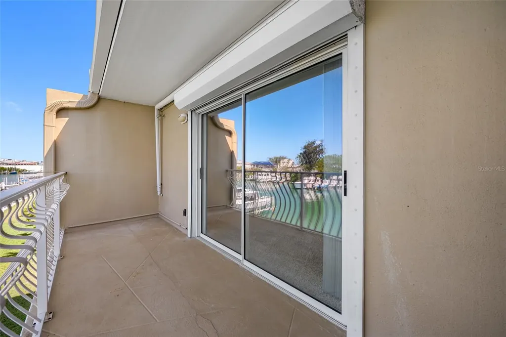 12424 Capri Circle N Treasure Island FL 33706