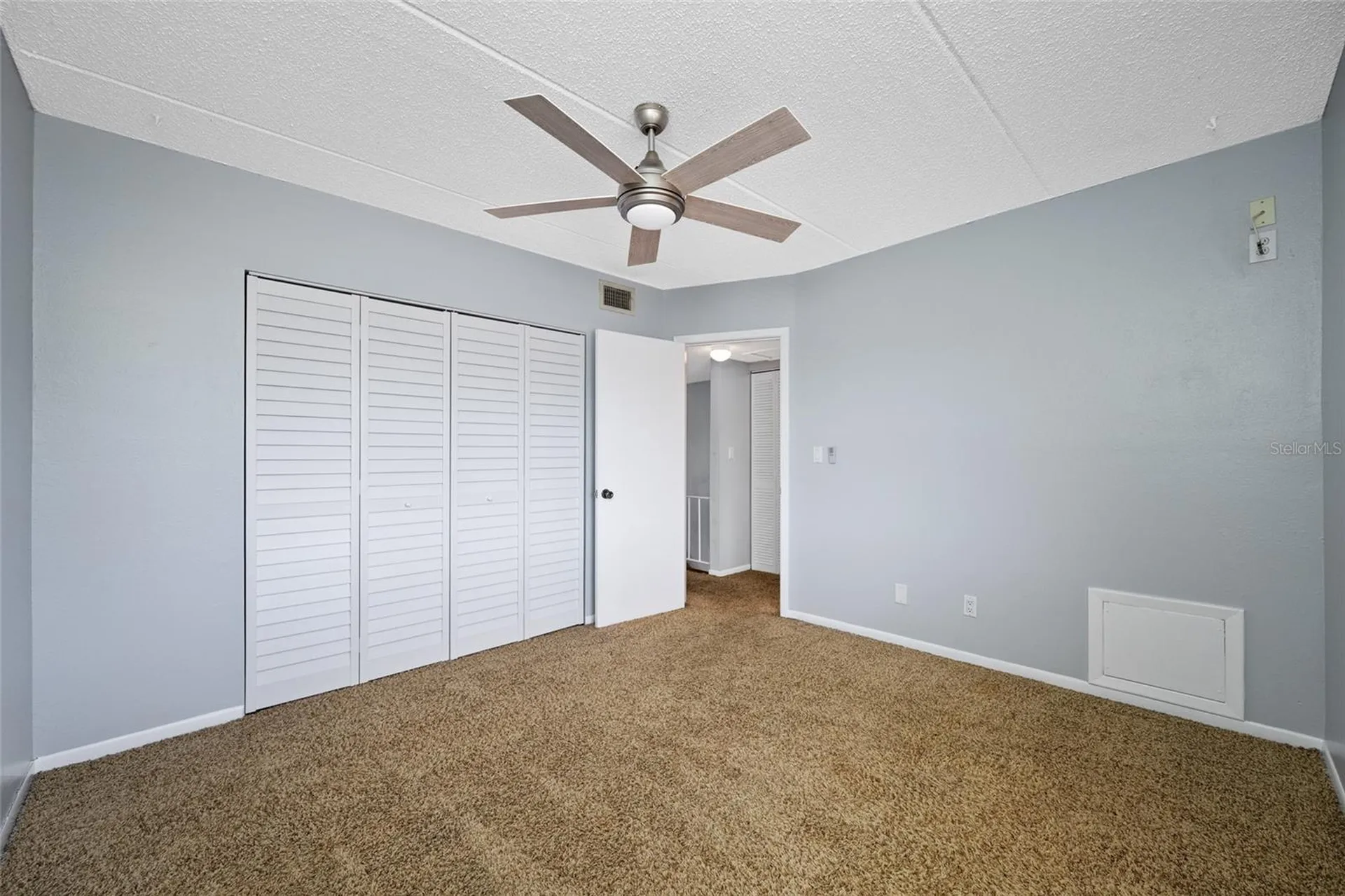 12424 Capri Circle N Treasure Island FL 33706