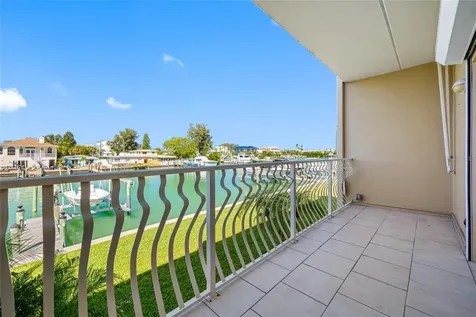 12424 Capri Circle N Treasure Island FL 33706