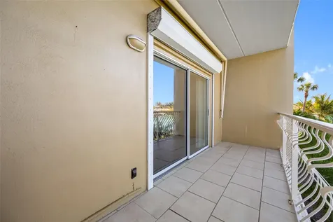 12424 Capri Circle N Treasure Island FL 33706
