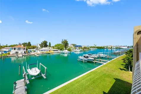 12424 Capri Circle N Treasure Island FL 33706