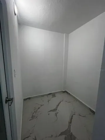 1 Canarias San Juan PR 00920