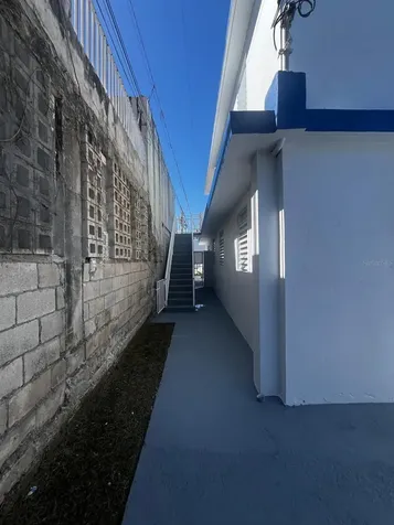 1 Canarias San Juan PR 00920