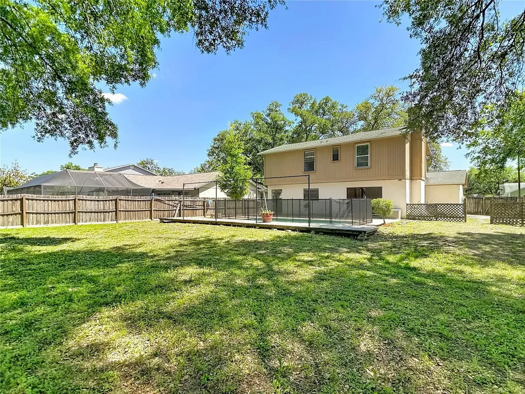 5001 Melrow Court Tampa FL 33624