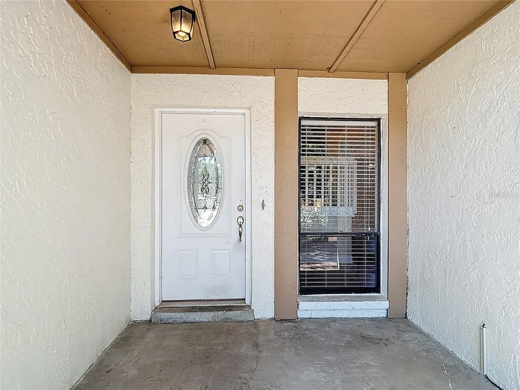 5001 Melrow Court Tampa FL 33624