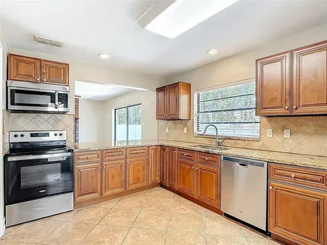 5001 Melrow Court Tampa FL 33624