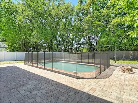 5001 Melrow Court Tampa FL 33624