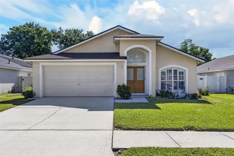 4715 Preston Woods Drive Valrico FL 33596