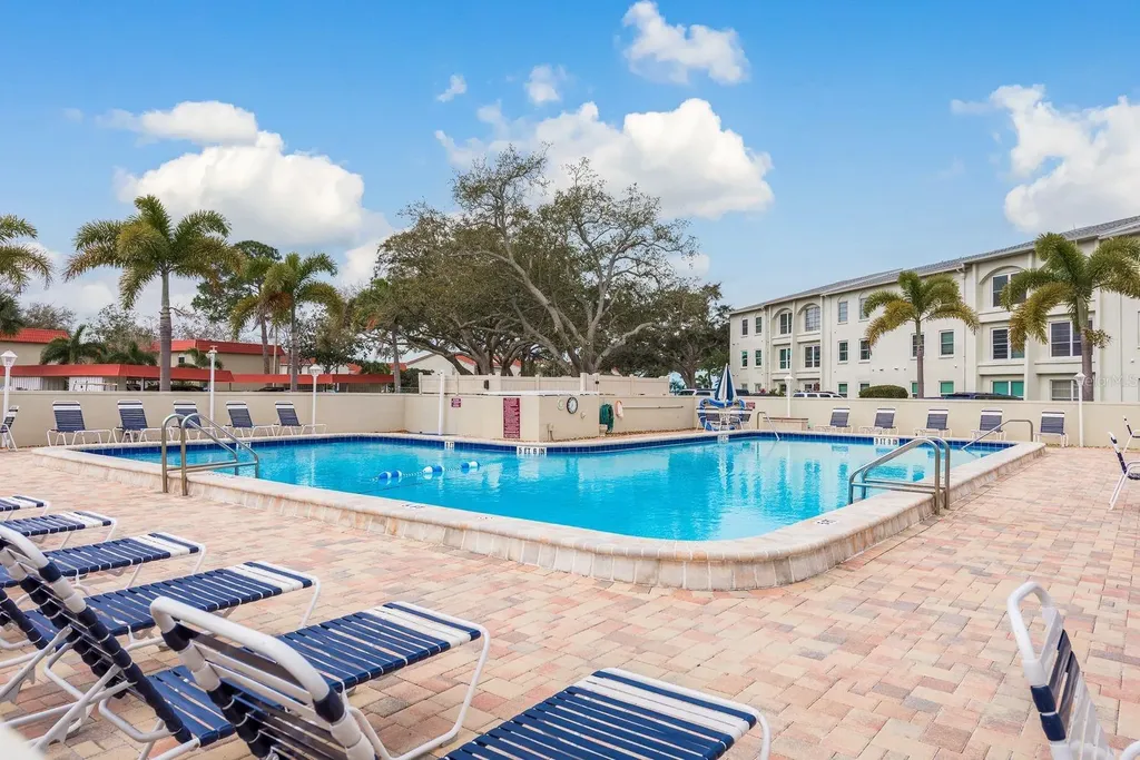 2700 Bayshore Boulevard Dunedin FL 34698