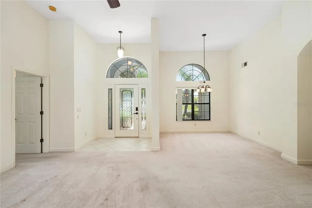 8061 Waterbury Way Mount Dora FL 32757