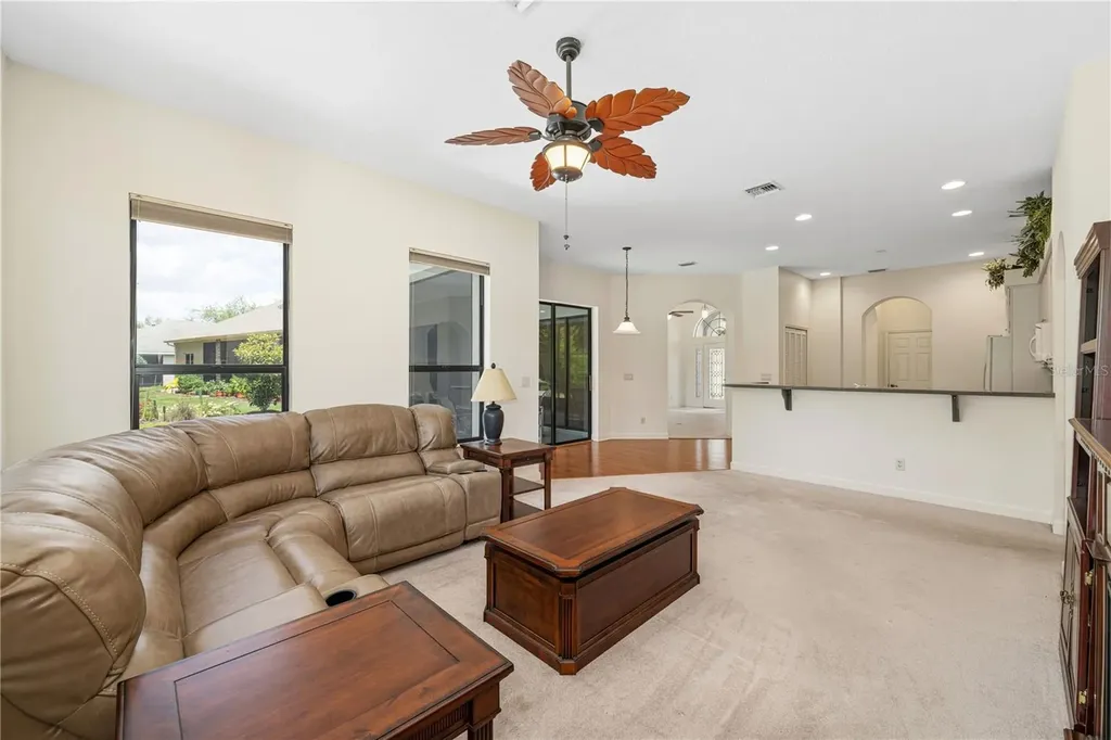 8061 Waterbury Way Mount Dora FL 32757
