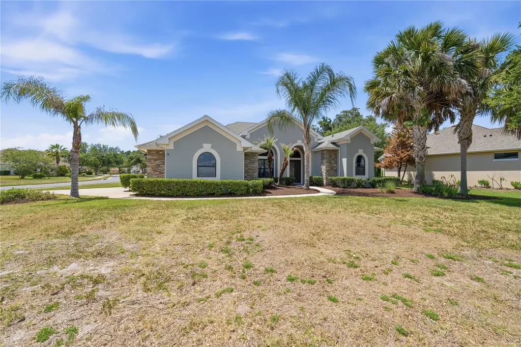 8061 Waterbury Way Mount Dora FL 32757