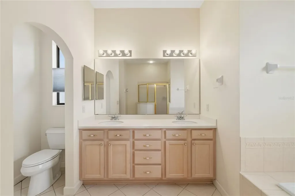 8061 Waterbury Way Mount Dora FL 32757