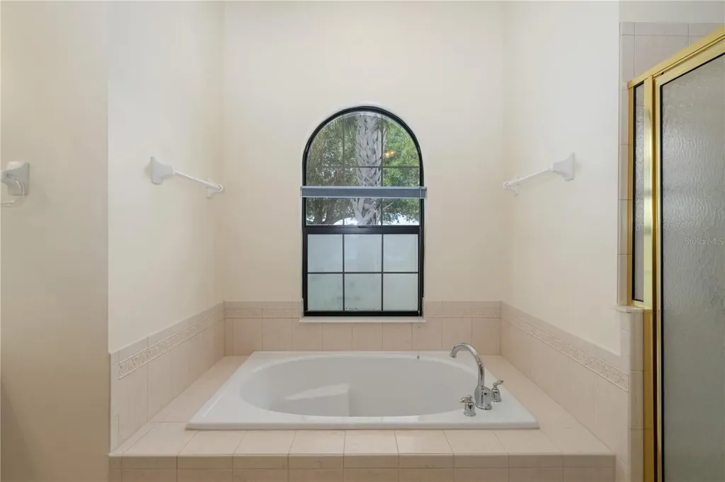 8061 Waterbury Way Mount Dora FL 32757