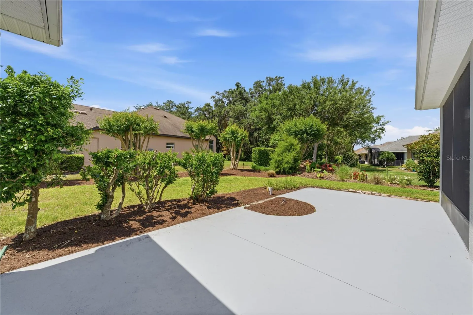 8061 Waterbury Way Mount Dora FL 32757