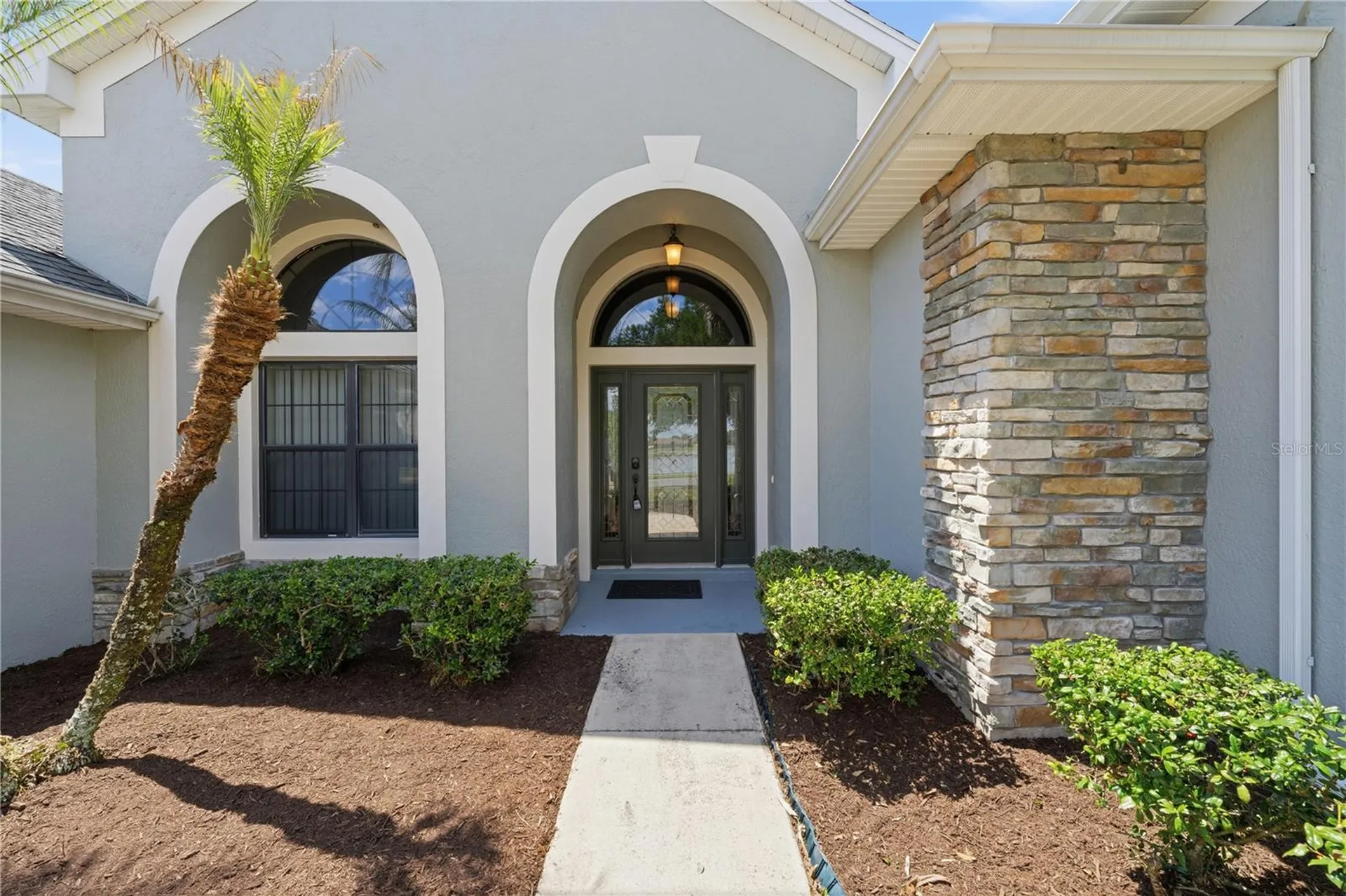 8061 Waterbury Way Mount Dora FL 32757