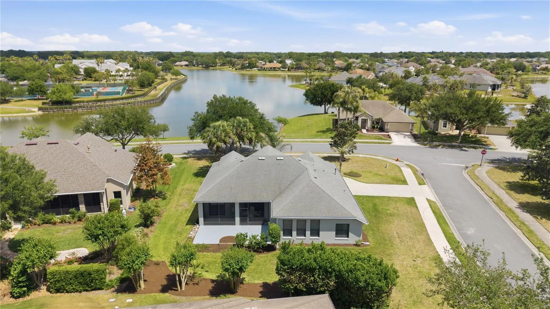 8061 Waterbury Way Mount Dora FL 32757