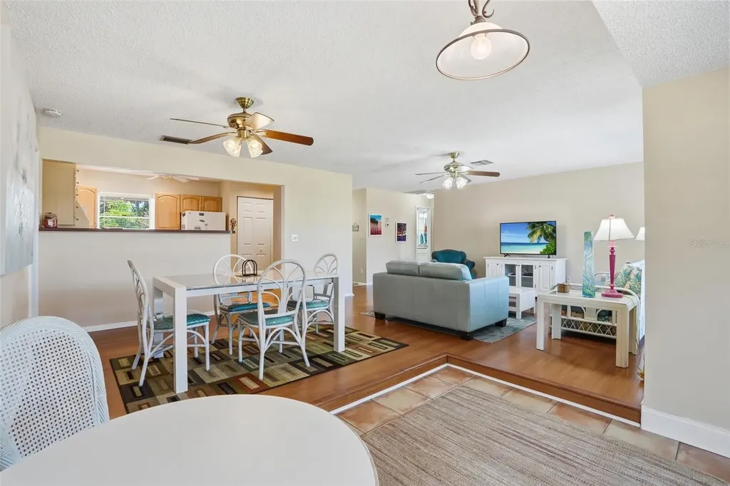 4289 Island Circle Fort Myers FL 33919