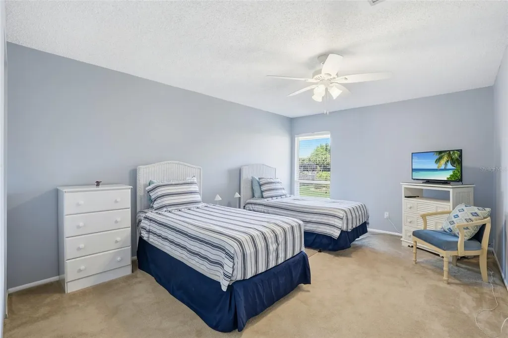 4289 Island Circle Fort Myers FL 33919