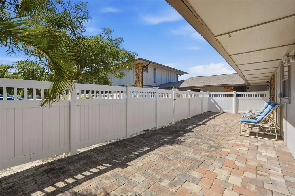 4289 Island Circle Fort Myers FL 33919