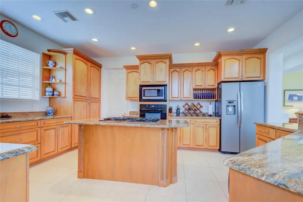 7352 Gulf Way Hudson FL 34667