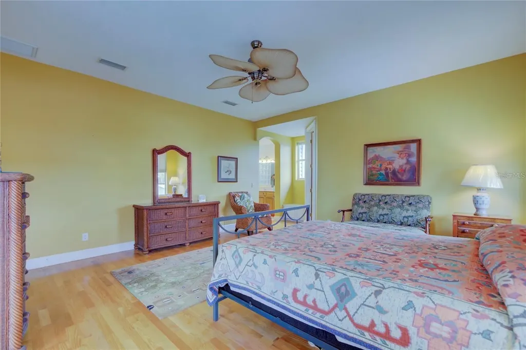 7352 Gulf Way Hudson FL 34667