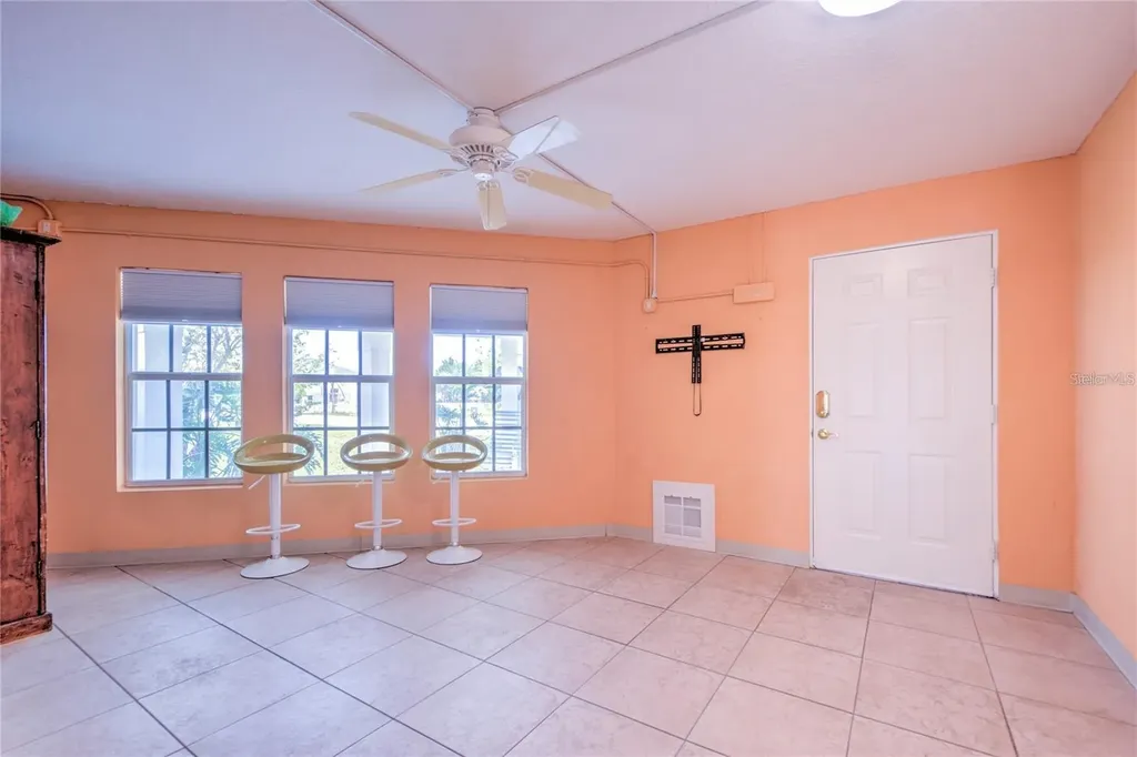 7352 Gulf Way Hudson FL 34667