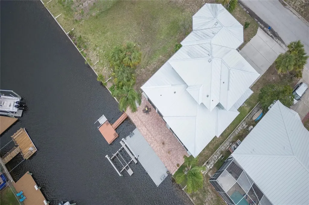 7352 Gulf Way Hudson FL 34667