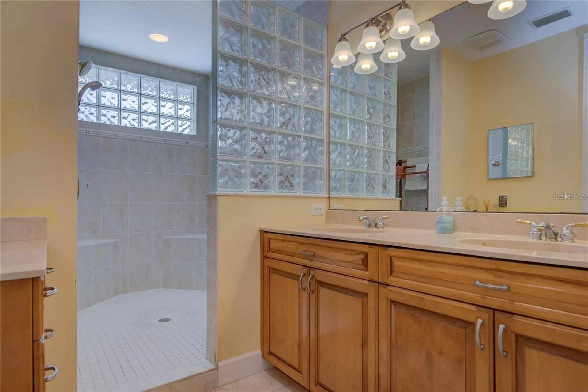 7352 Gulf Way Hudson FL 34667