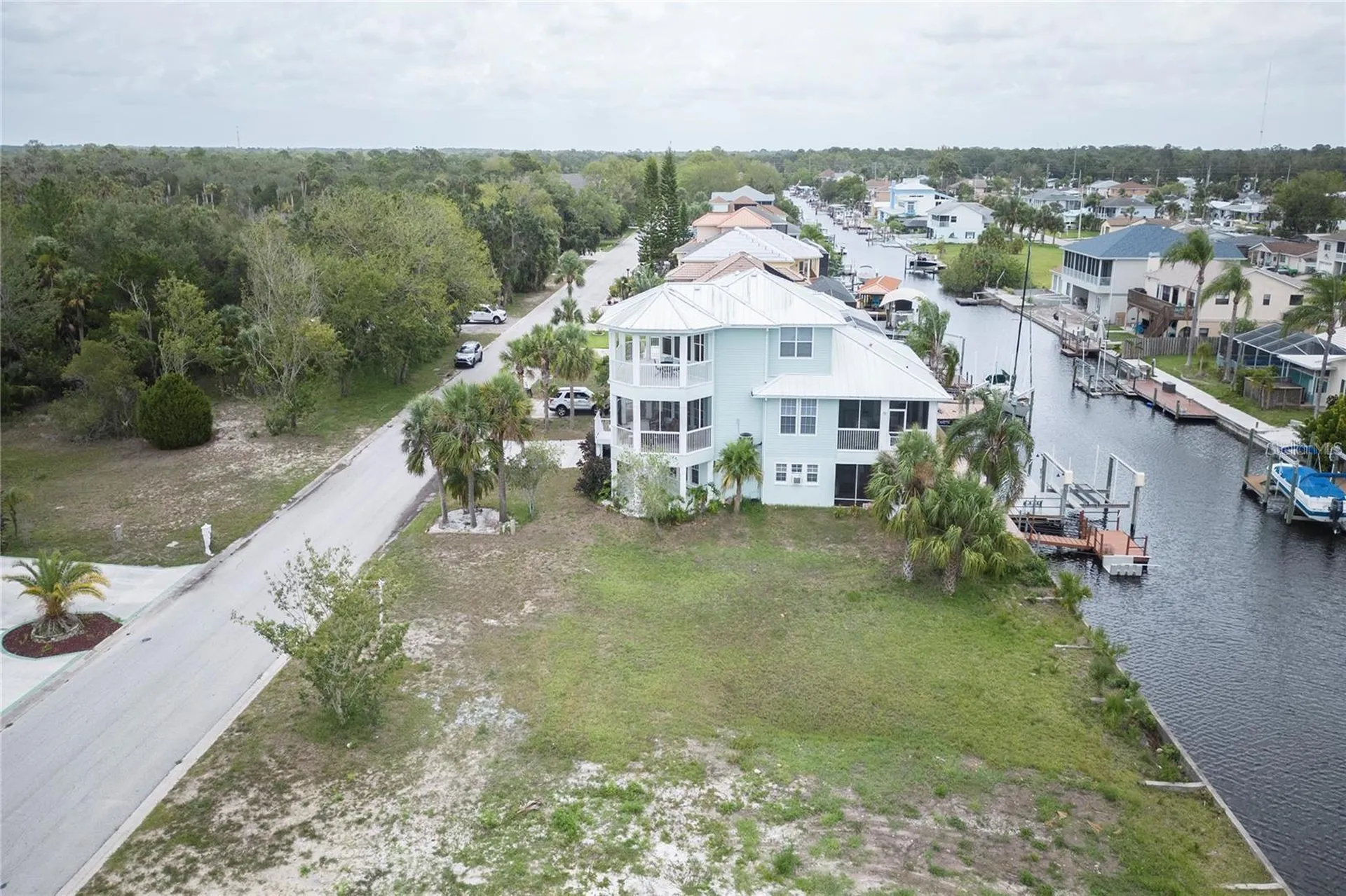 7352 Gulf Way Hudson FL 34667