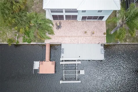 7352 Gulf Way Hudson FL 34667