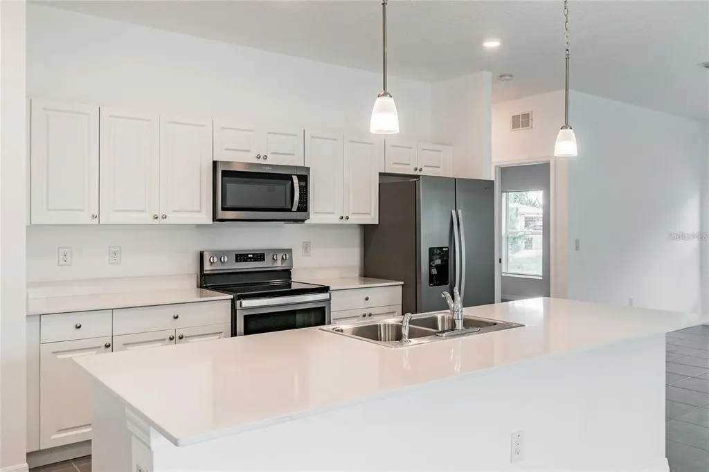 889 Serenade Street NW Palm Bay FL 32907