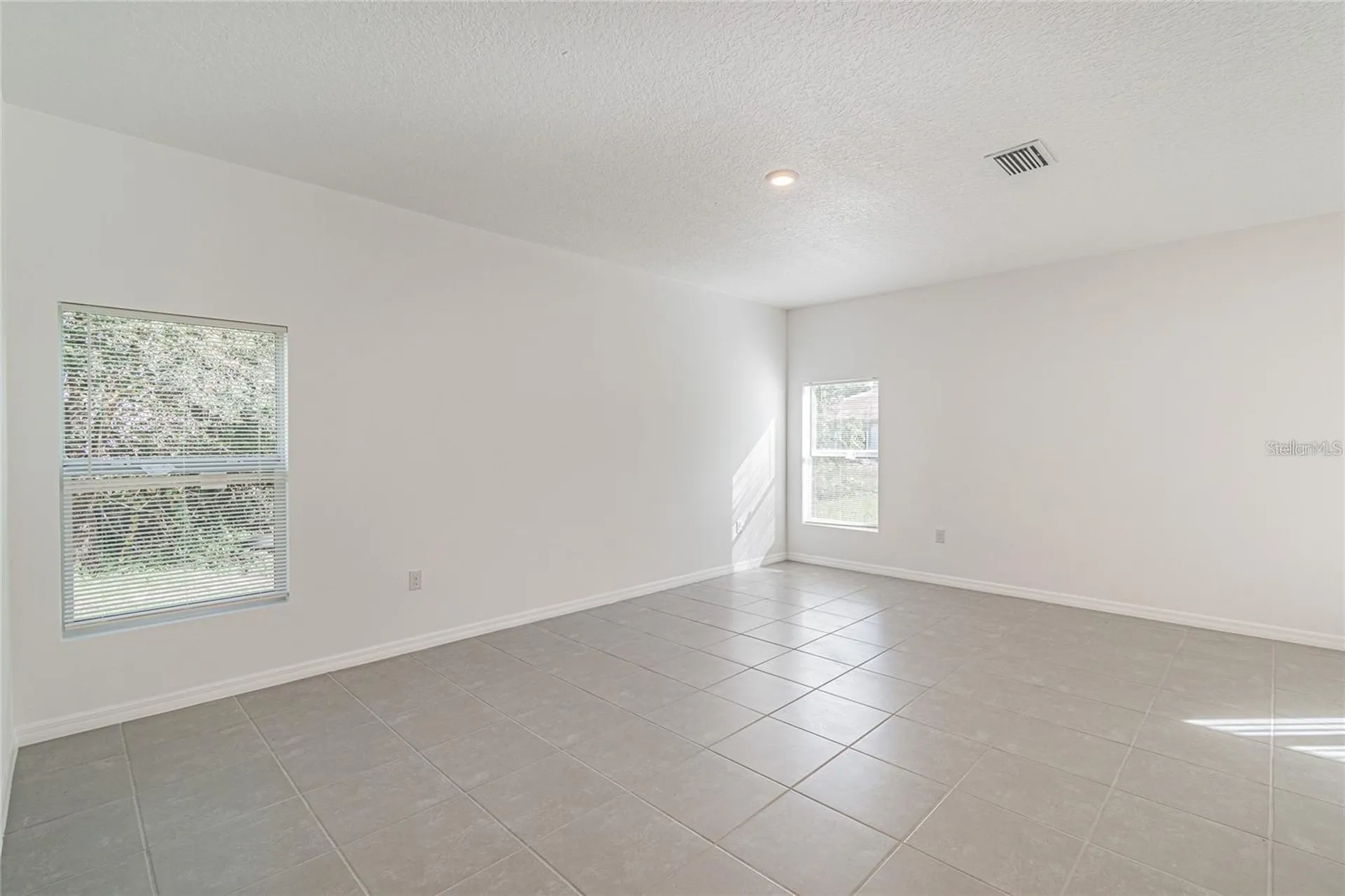 889 Serenade Street NW Palm Bay FL 32907