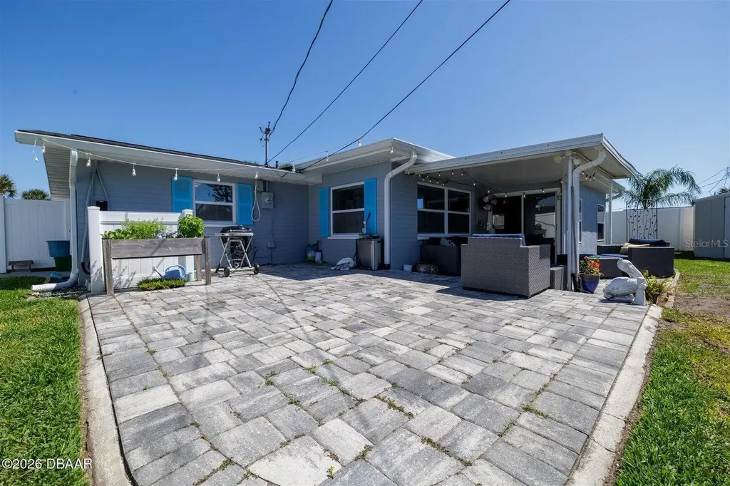 40 Aqua Vista Drive Ormond Beach FL 32176