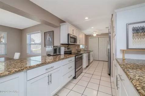 40 Aqua Vista Drive Ormond Beach FL 32176