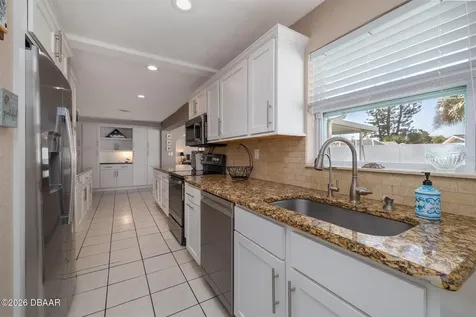 40 Aqua Vista Drive Ormond Beach FL 32176