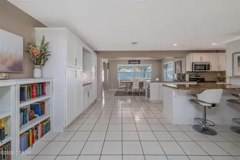 40 Aqua Vista Drive Ormond Beach FL 32176
