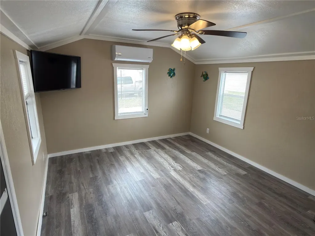 5073 Shore Line Drive Polk City FL 33868