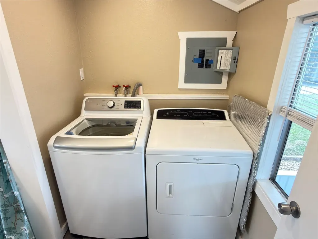 5073 Shore Line Drive Polk City FL 33868
