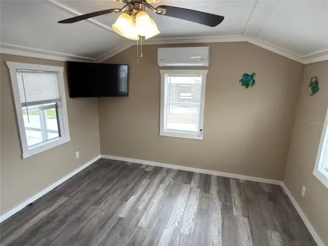 5073 Shore Line Drive Polk City FL 33868