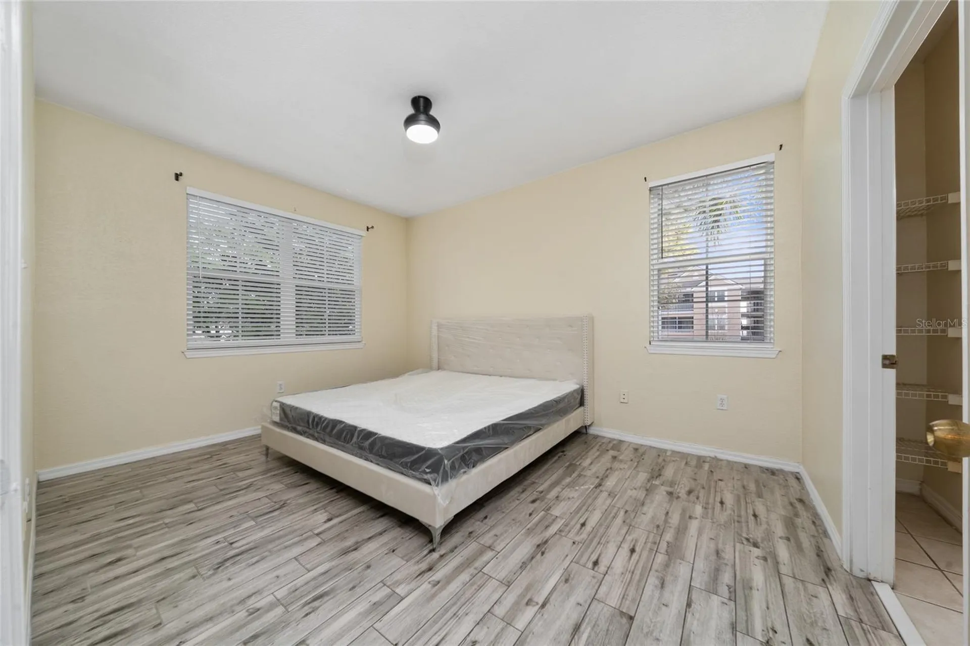 3280 Soho Street Orlando FL 32835