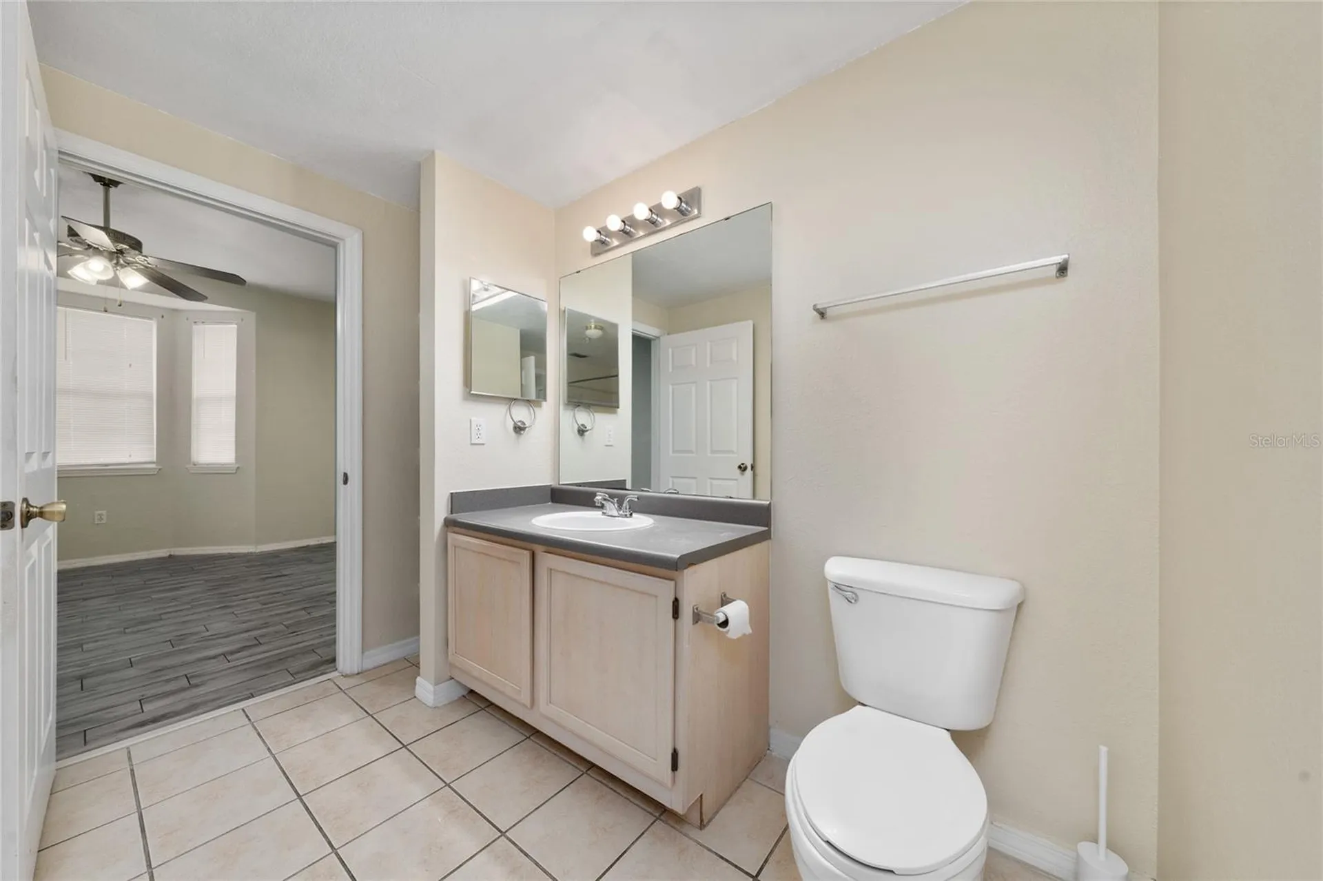 3280 Soho Street Orlando FL 32835