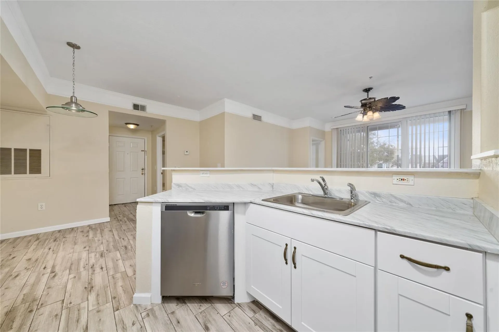 3280 Soho Street Orlando FL 32835