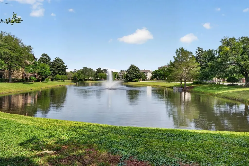 7800 Point Meadows Drive Jacksonville FL 32256