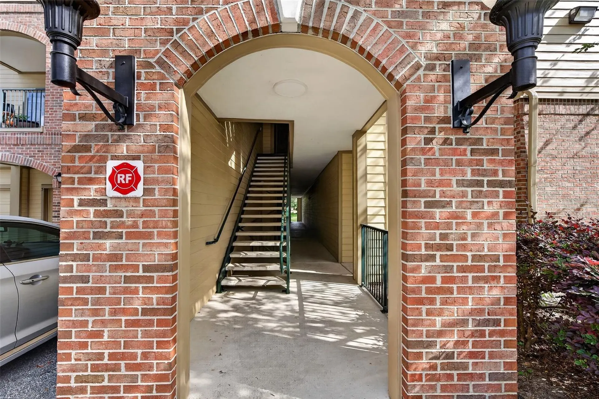 7800 Point Meadows Drive Jacksonville FL 32256