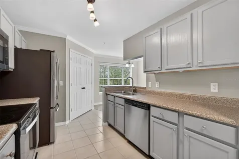 7800 Point Meadows Drive Jacksonville FL 32256