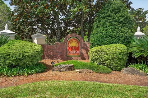 7800 Point Meadows Drive Jacksonville FL 32256